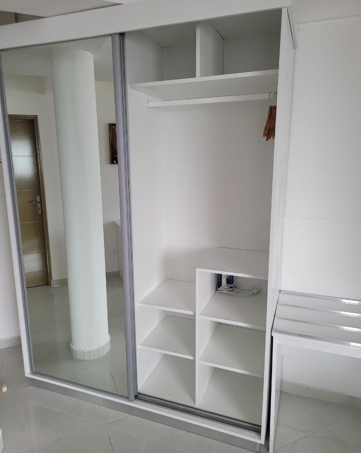 Hello Guyane Apartment Кайен Екстериор снимка