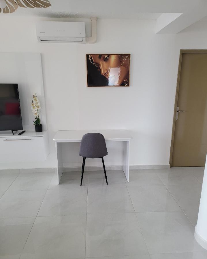 Hello Guyane Apartment Кайен Екстериор снимка